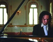 El pianista David Ugalde se presentará en Gala de Teclas 