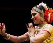 Las danzas clásicas de la India engalanan al Teatro Nacional de Costa Rica