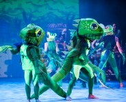 Todo el ritmo y colorido de la obra Anansi una odisea afro vuelve al Teatro Nacional