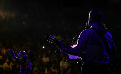 Adrián Goizueta dice Gracias en el Teatro Nacional 