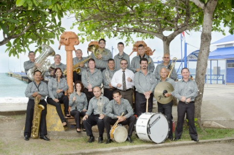 Banda de Conciertos de Puntarenas Un paseo en tren a Puntarenas