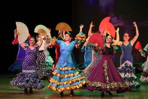 Teatro al Mediodía presenta Flamenco por el mundo