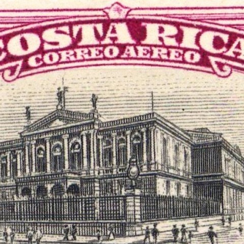 En la imagen se aprecia la fachada principal del Teatro Nacional. Estampilla 75 céntimos publicada en 1947.